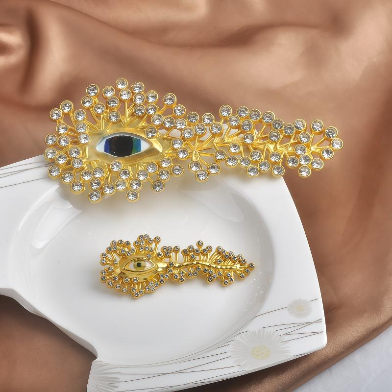 Women Formal Wear For Meeting - دبوس زينة نسائي بتصميم عين مرصع