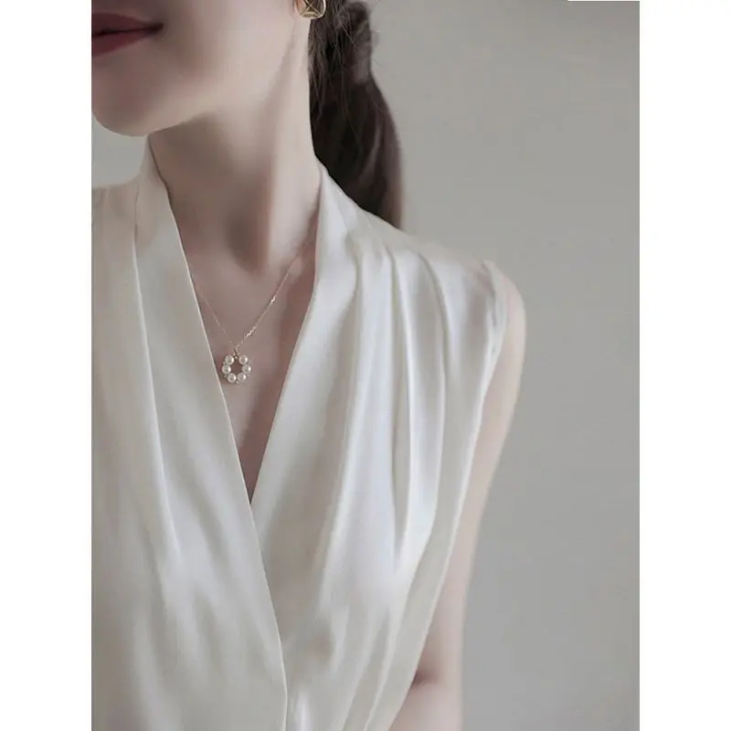 قمصان وبلوزات نسائية برقبة على - مراجعة Women Formal Wear M&S وسعره