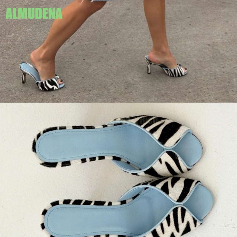 حذاء نسائي بكعب قصير مزين بطبع - مراجعة Kitten Heel Women وسعره