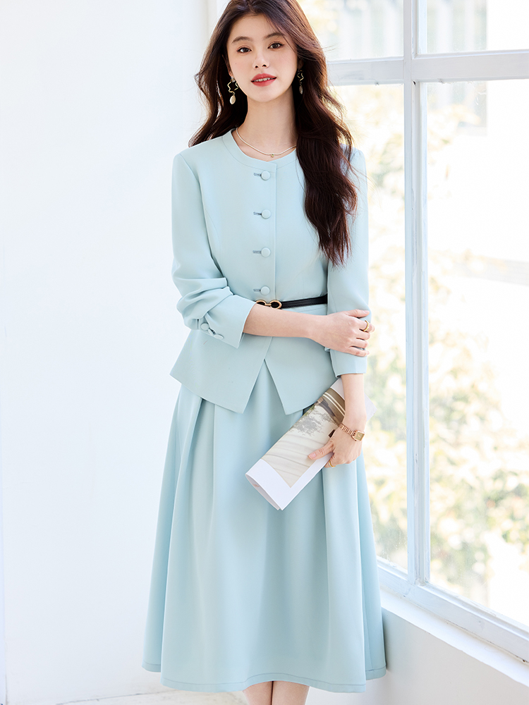 بدلة تنورة رسمية للسيدات على ا - مراجعة Women Formal Wear Winter وسعره