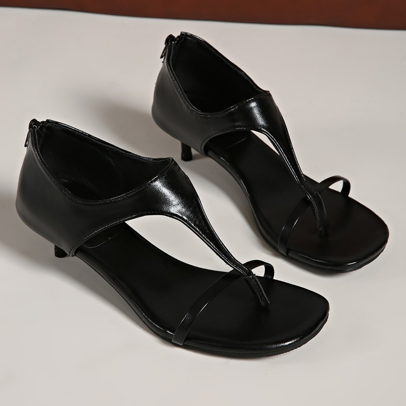 صنادل كعب قطة بتصميم بسيط وحزا - مراجعة Kitten Heel Women وسعره